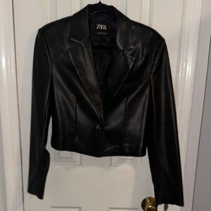 Zara Women's Black Faux Leather Cropped Blazer